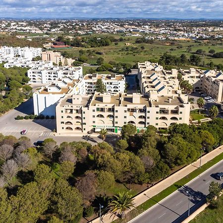 Salgados 1 Bedroom Apartment - 500M From The Beach Guia  Exteriér fotografie